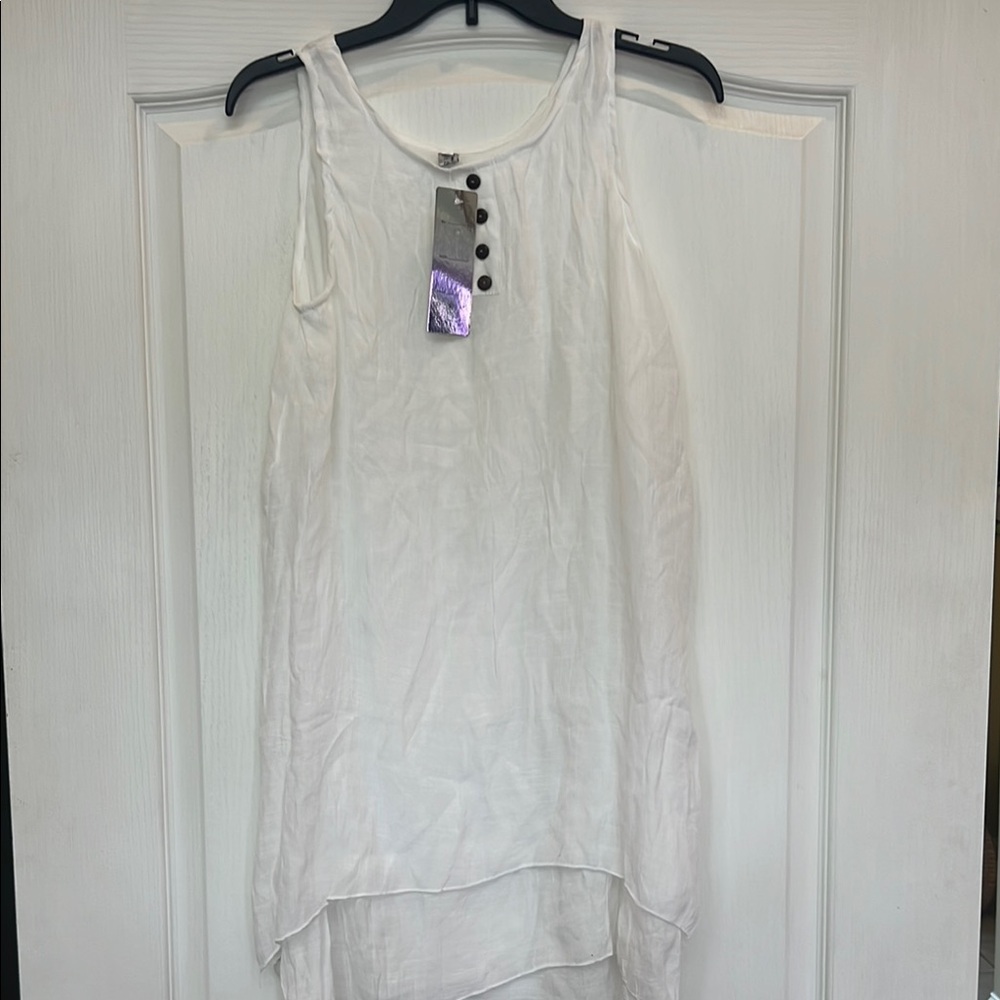 Fashion Classic White Sleeveless Dress Size Medium New With Tag